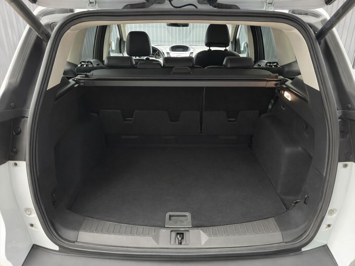 Ford Kuga, фотография 20
