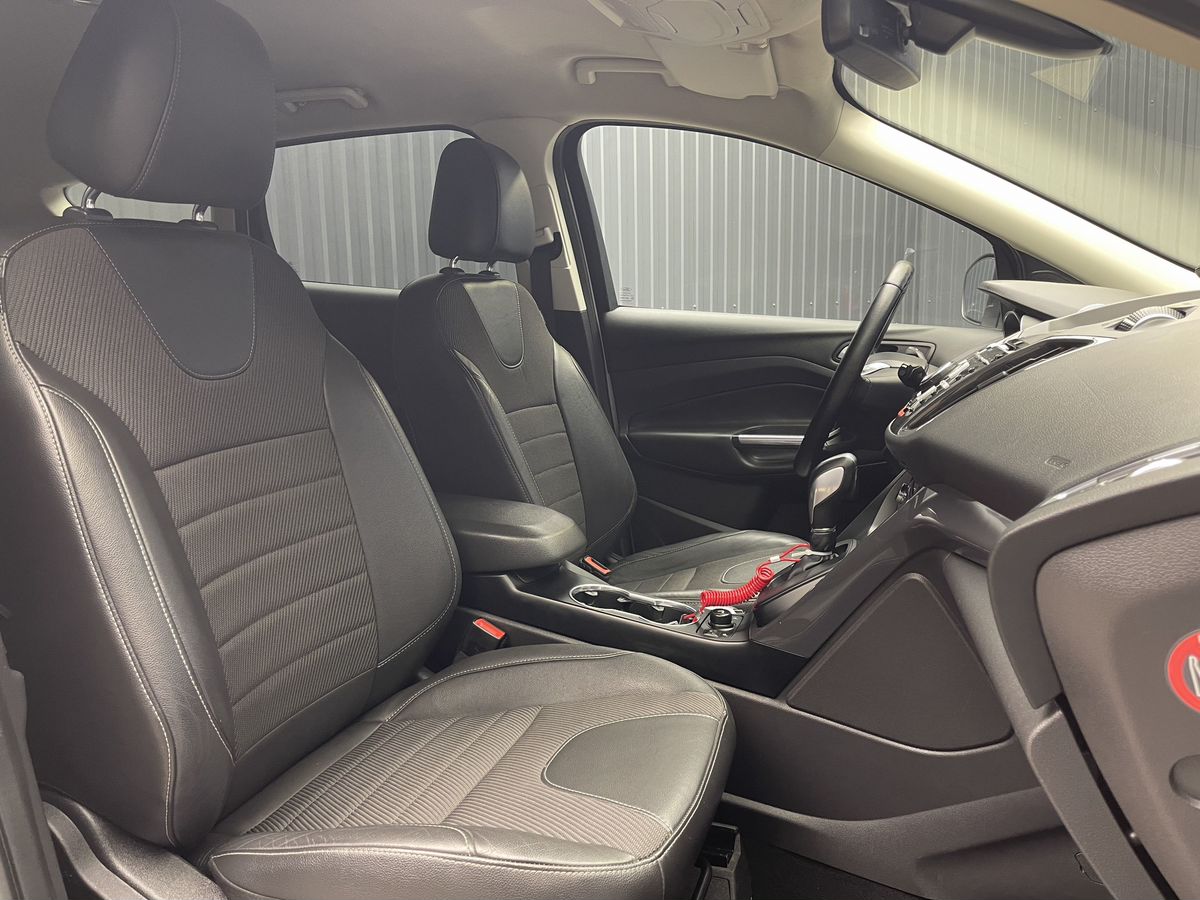Ford Kuga, фотография 17