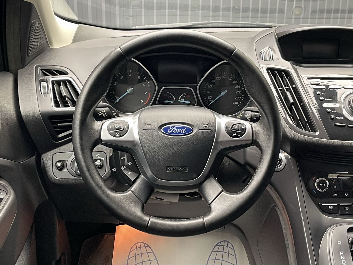 Ford Kuga, фотография 9