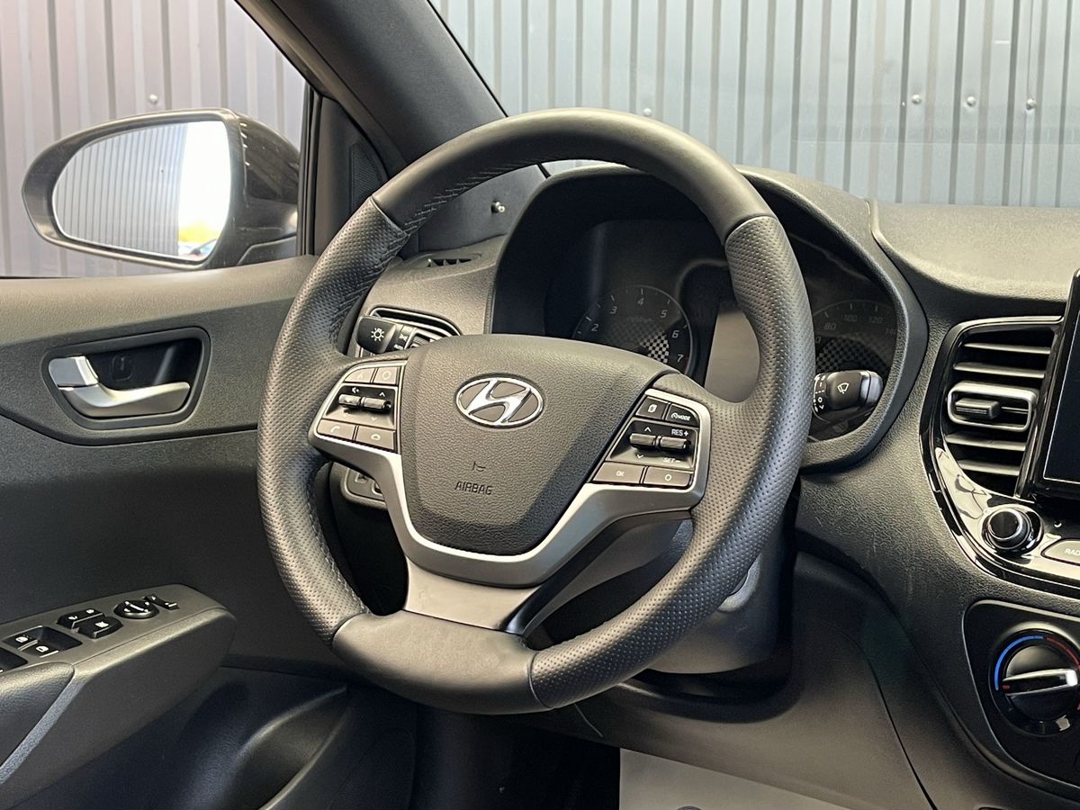 Hyundai Solaris, фотография 10