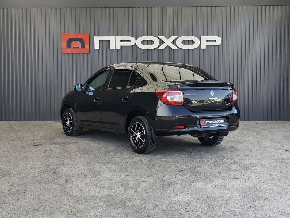 Renault Logan, фотография 22