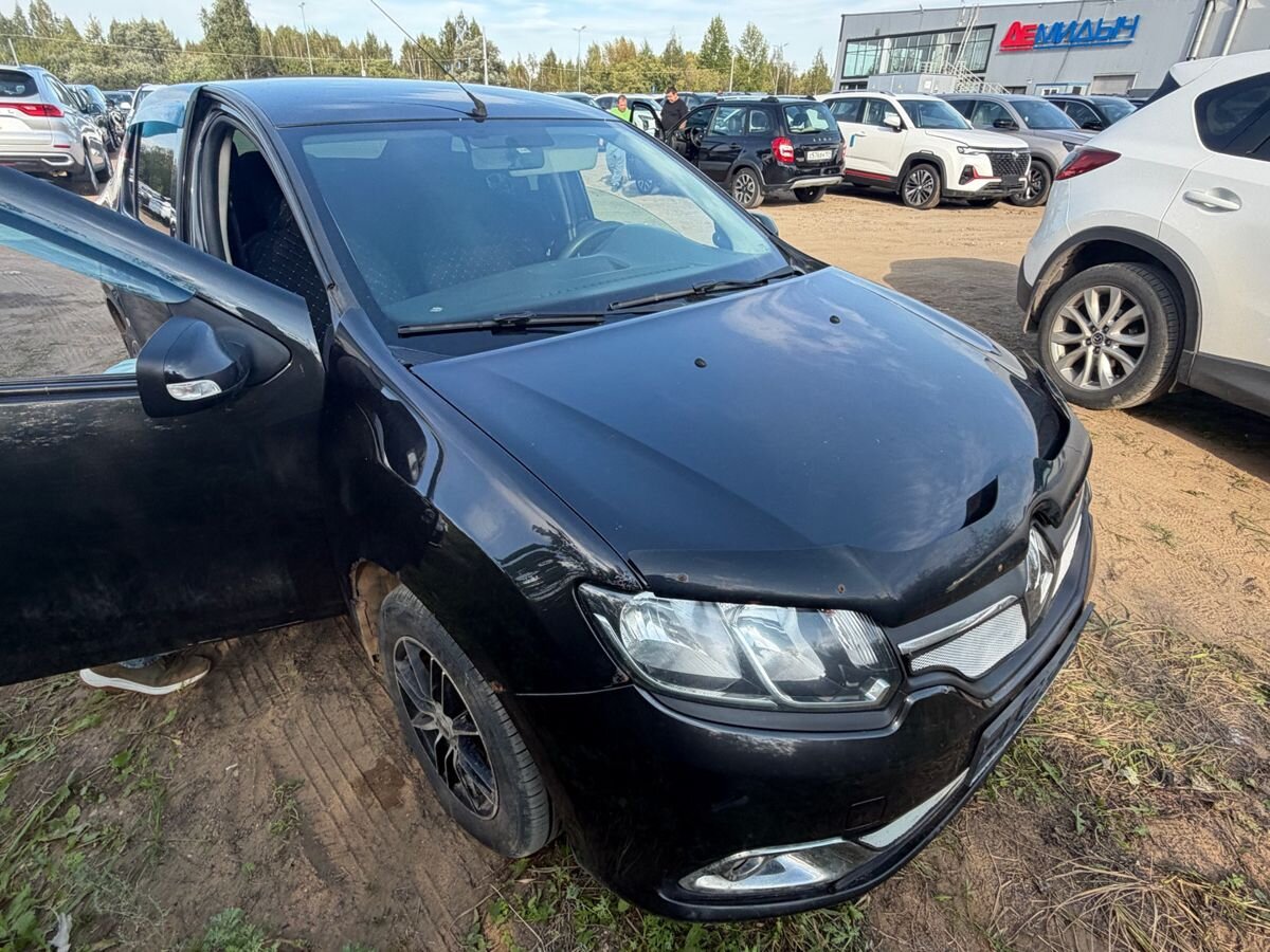 Renault Logan, фотография 2