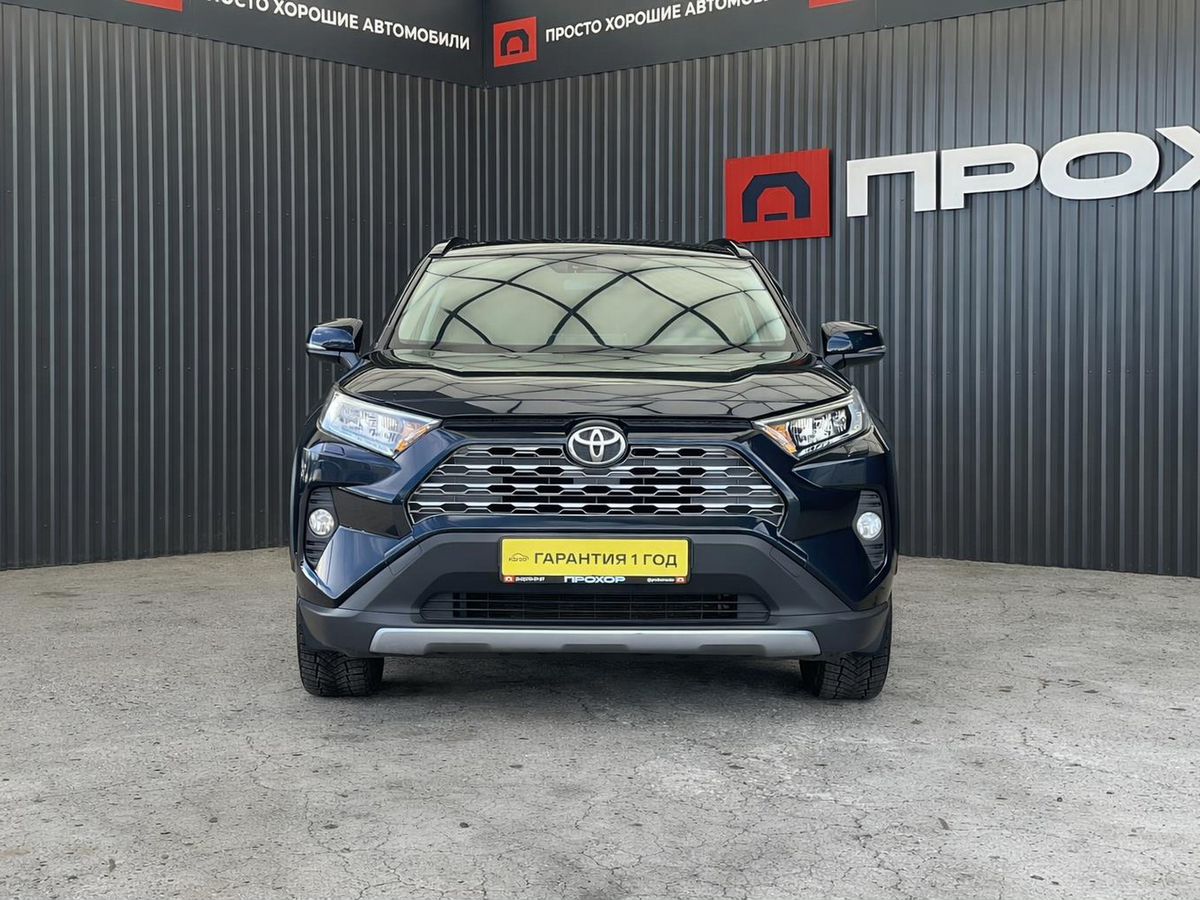 Toyota RAV4, фотография 2