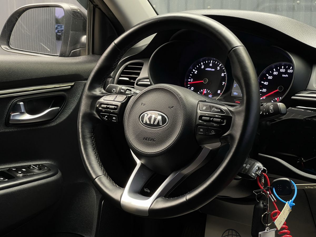 Kia Rio, фотография 10