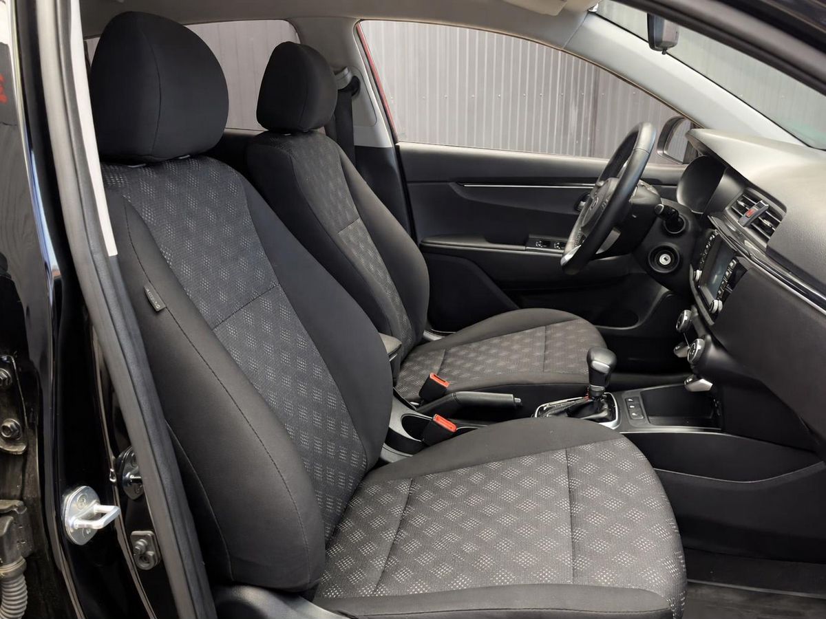 Kia Rio, фотография 22