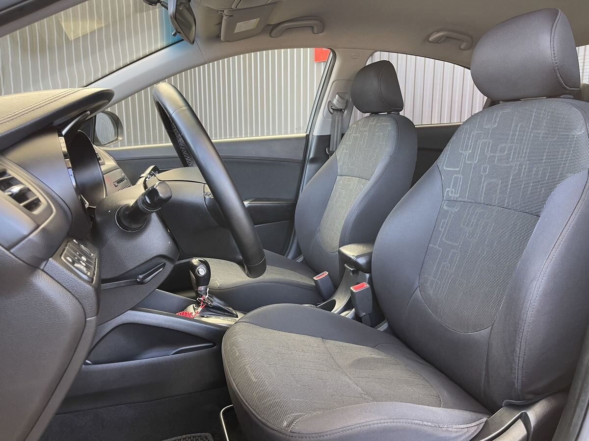 Kia Rio, фотография 15