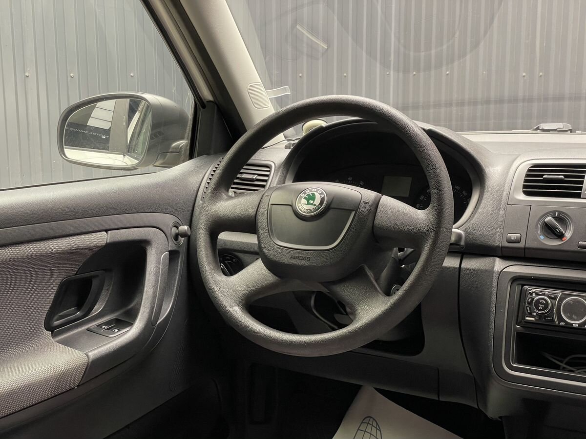 Skoda Fabia, фотография 9