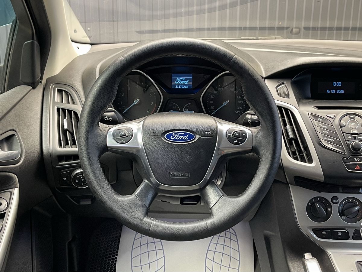 Ford Focus, фотография 9