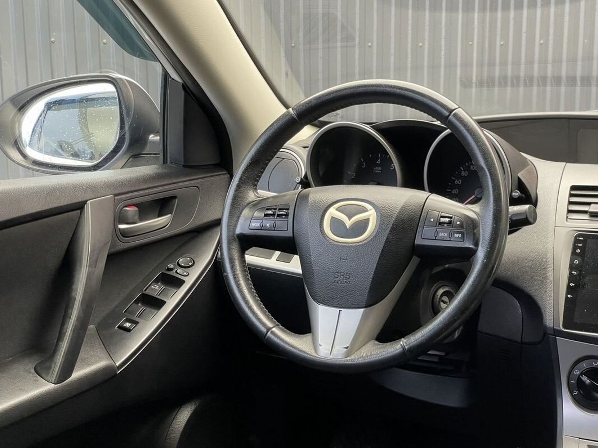 Mazda 3, фотография 11