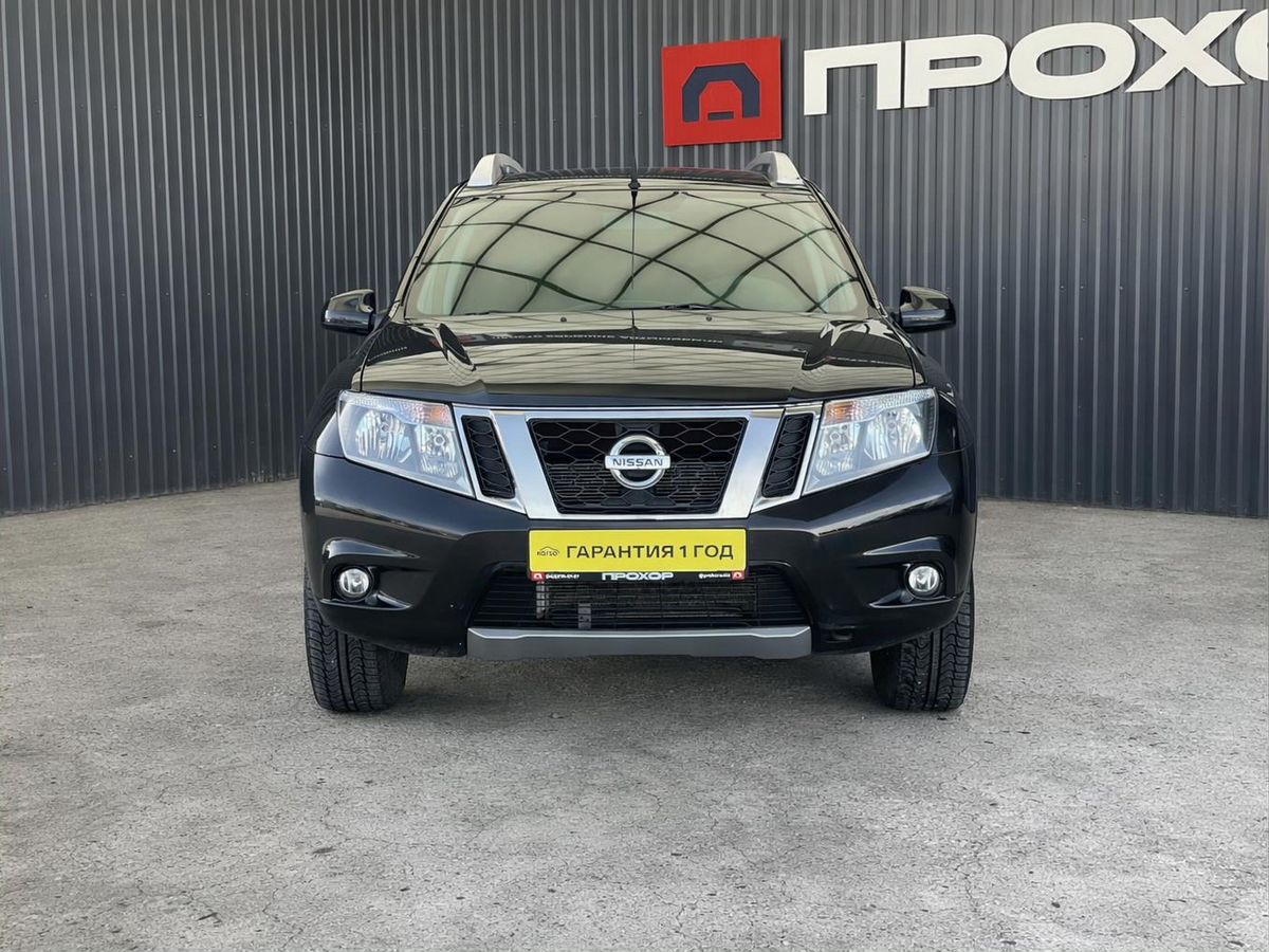 Nissan Terrano, фотография 2