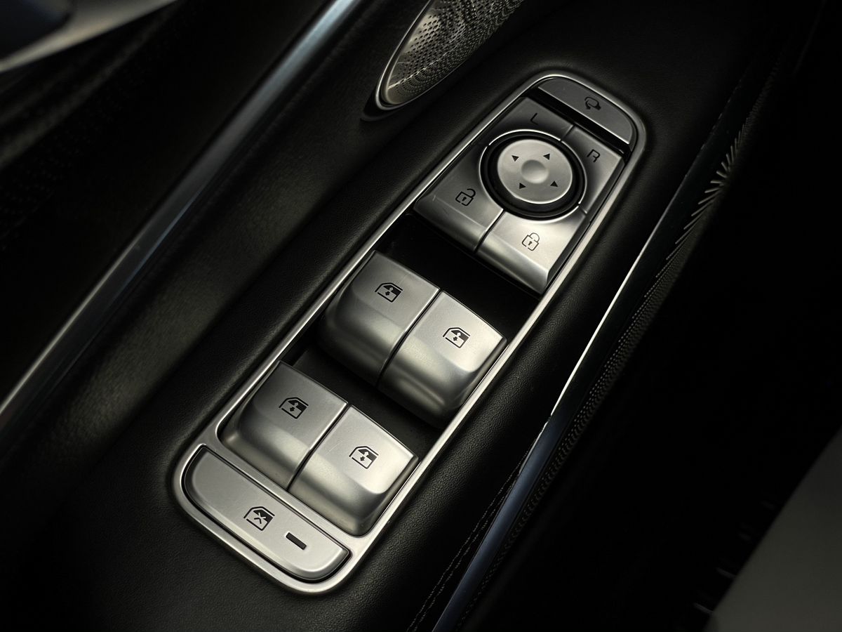 Kia K900, фотография 18