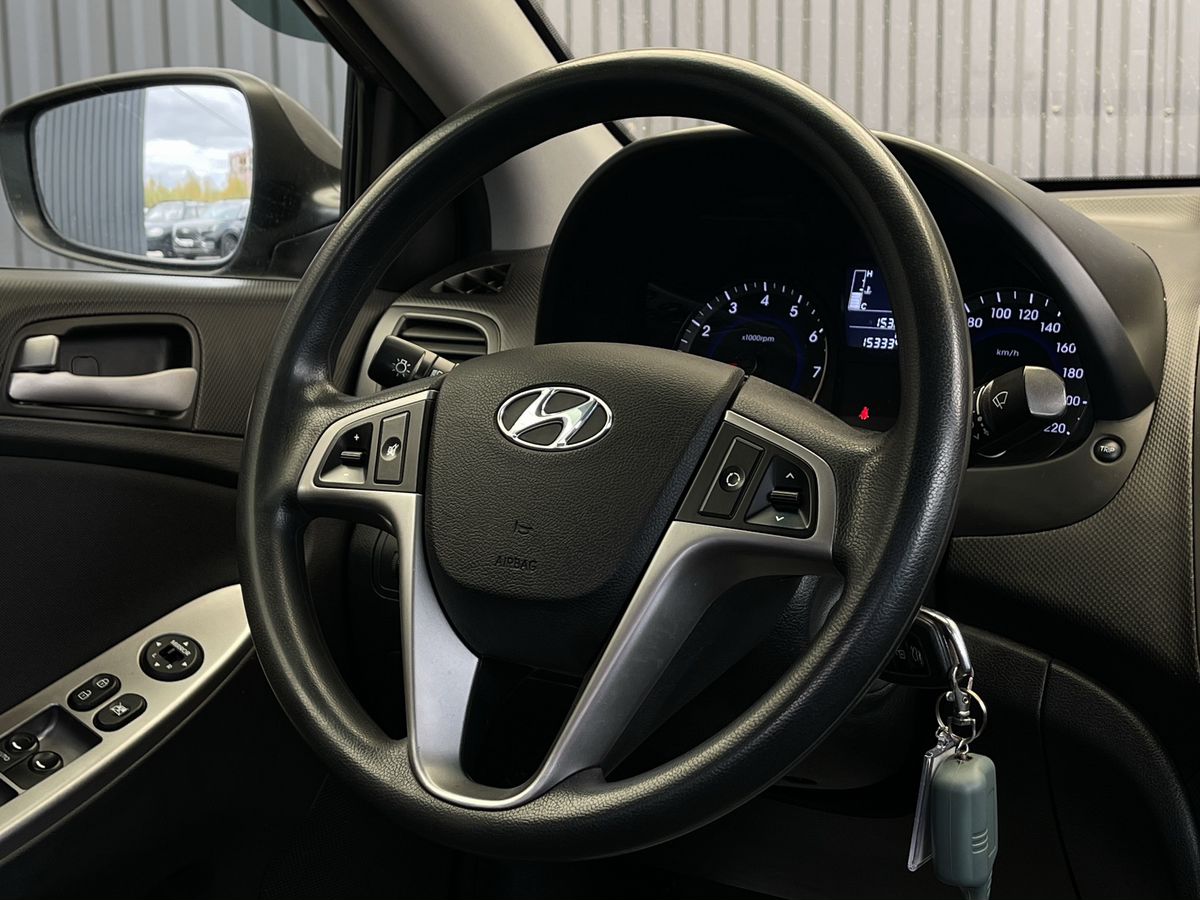 Hyundai Solaris, фотография 12