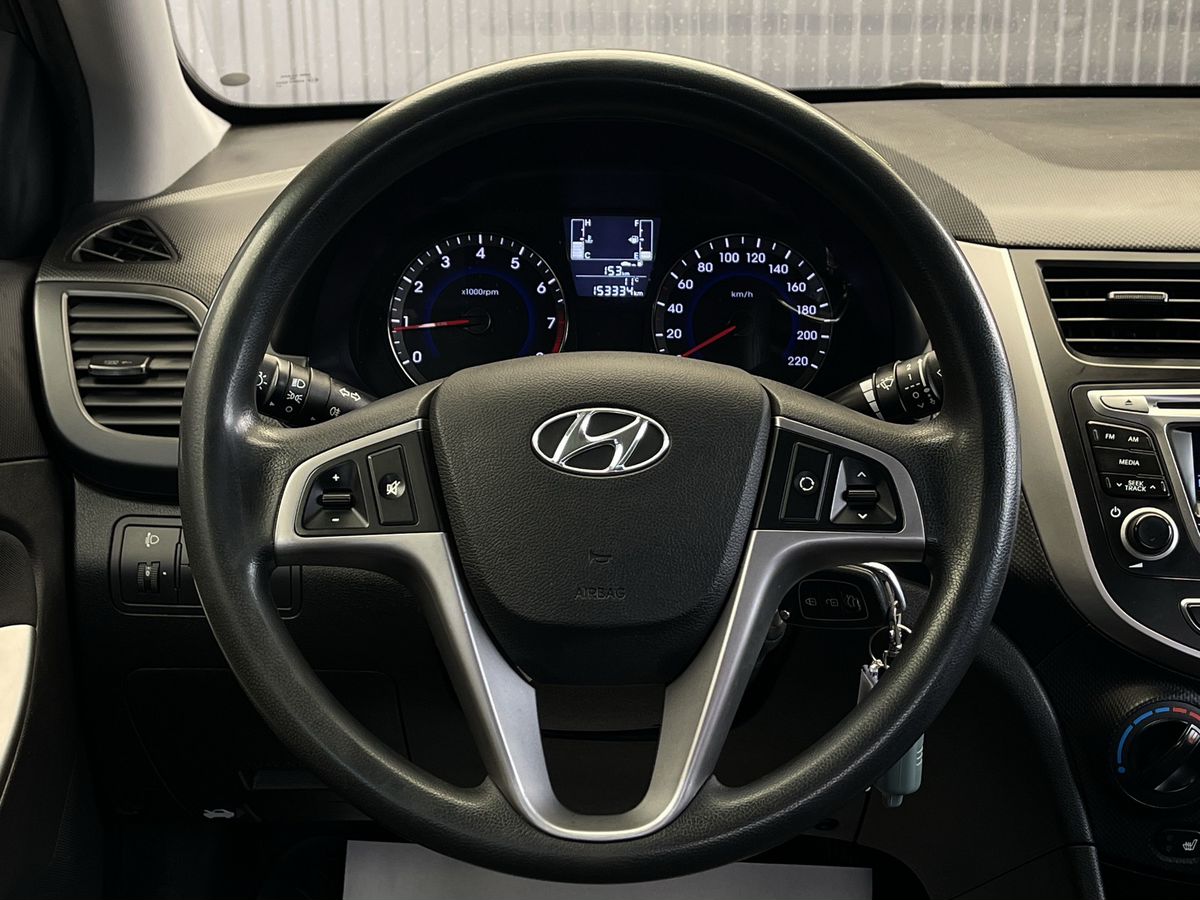 Hyundai Solaris, фотография 7