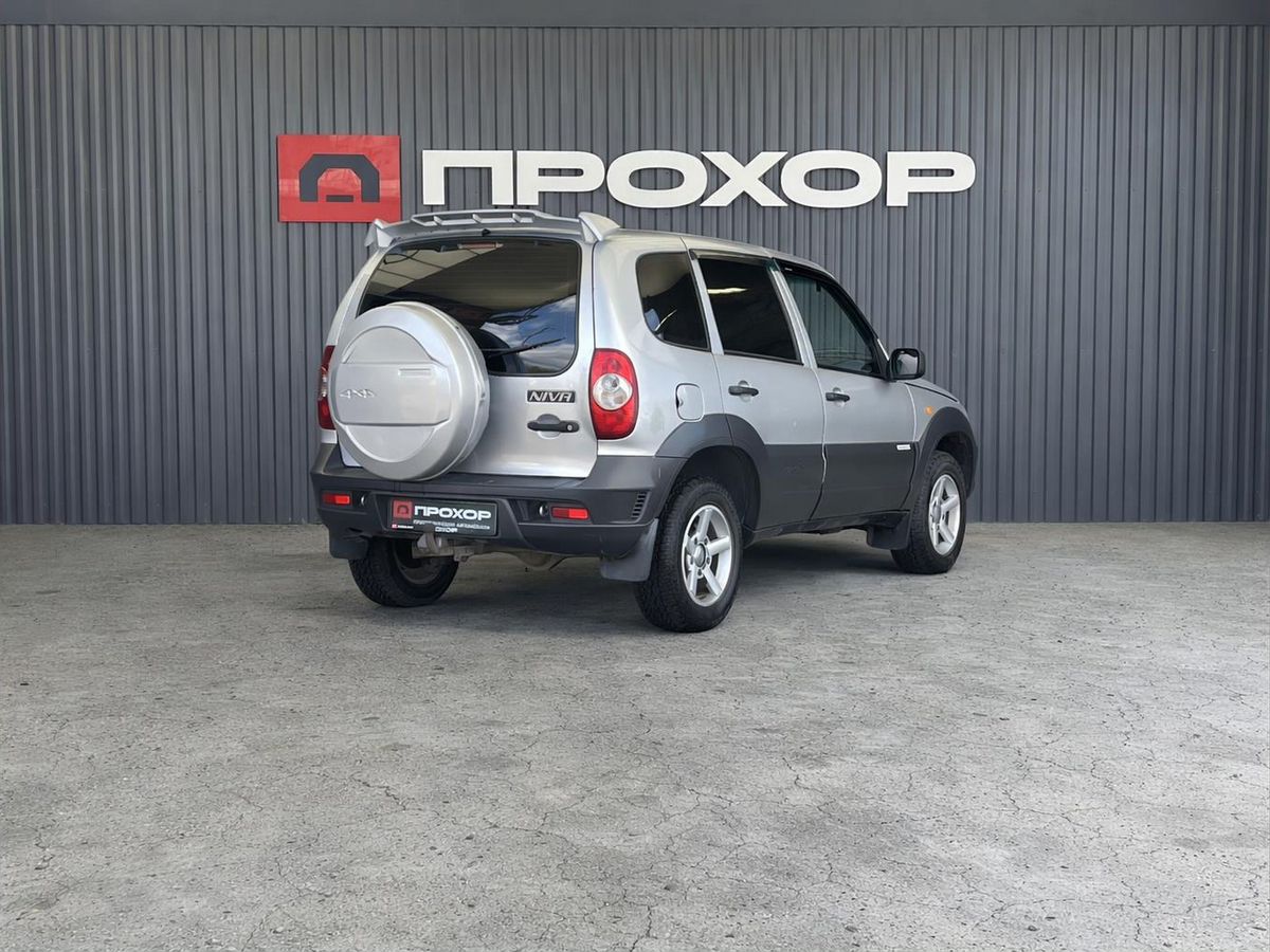 Chevrolet Niva, фотография 23