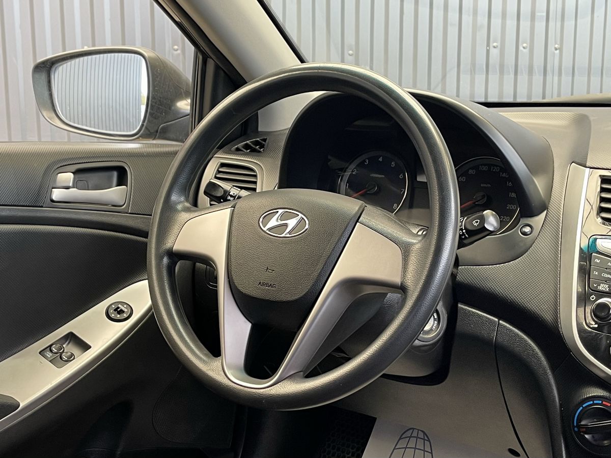 Hyundai Solaris, фотография 10