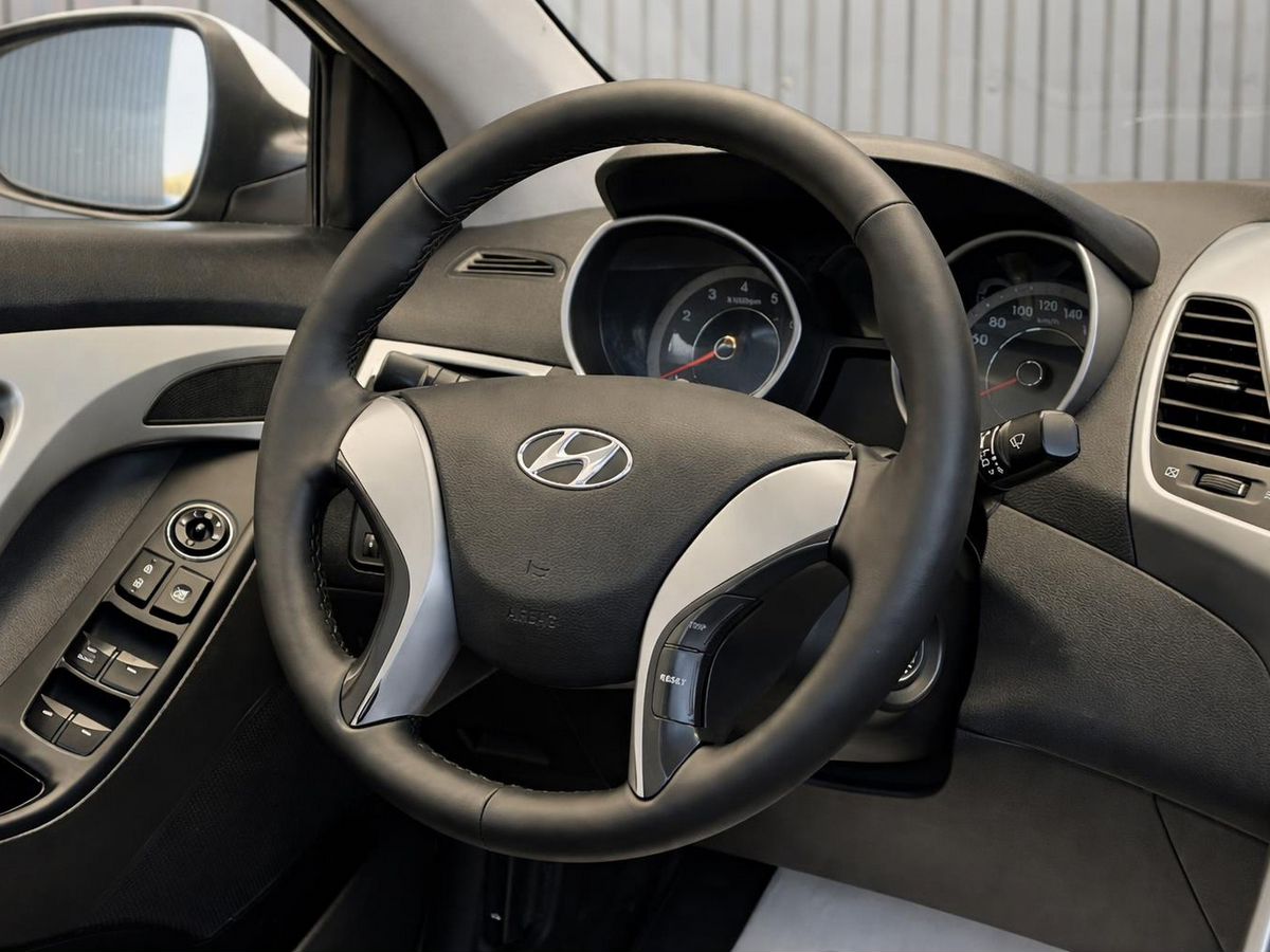 Hyundai Elantra, фотография 10