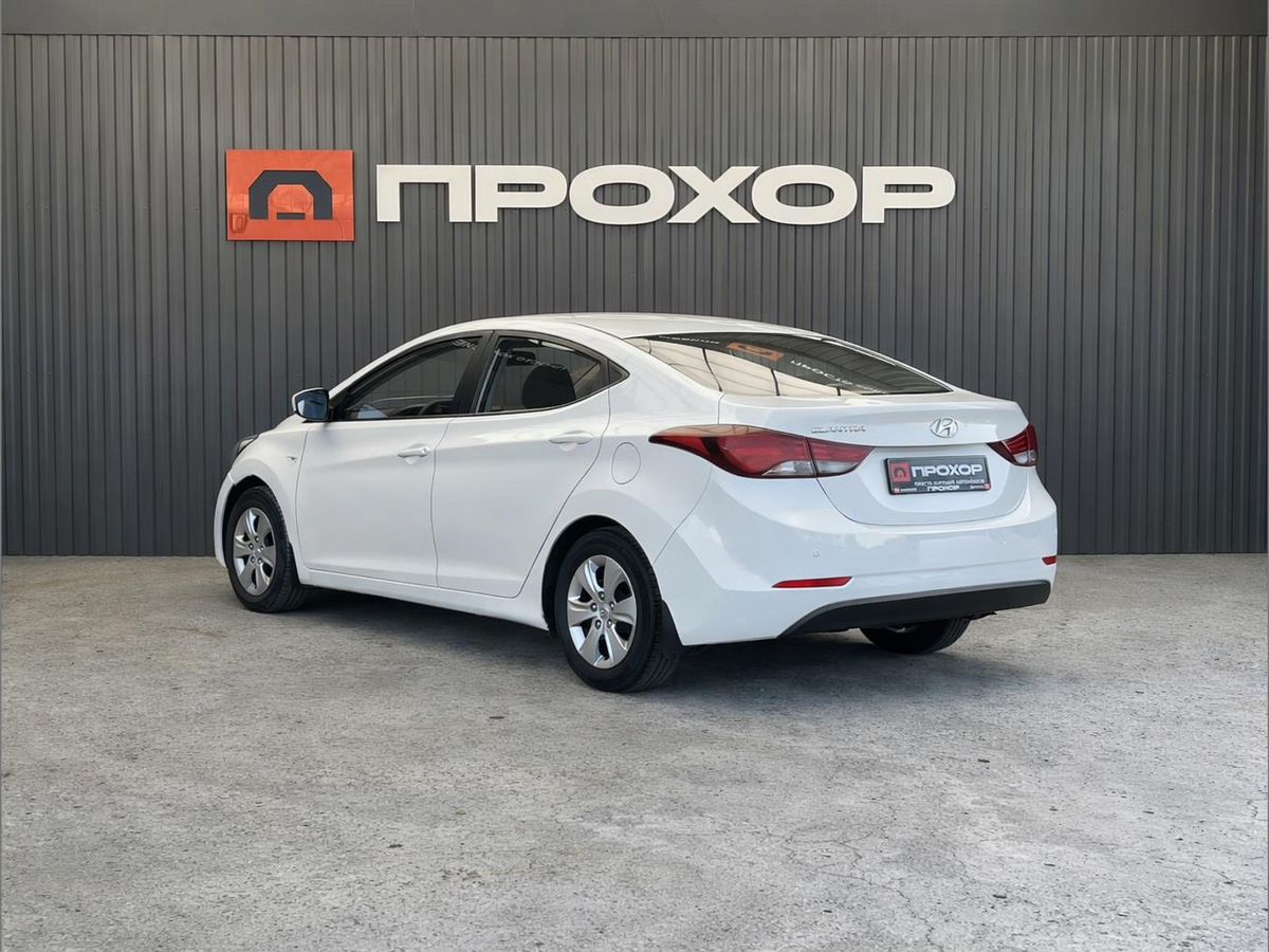Hyundai Elantra, фотография 31