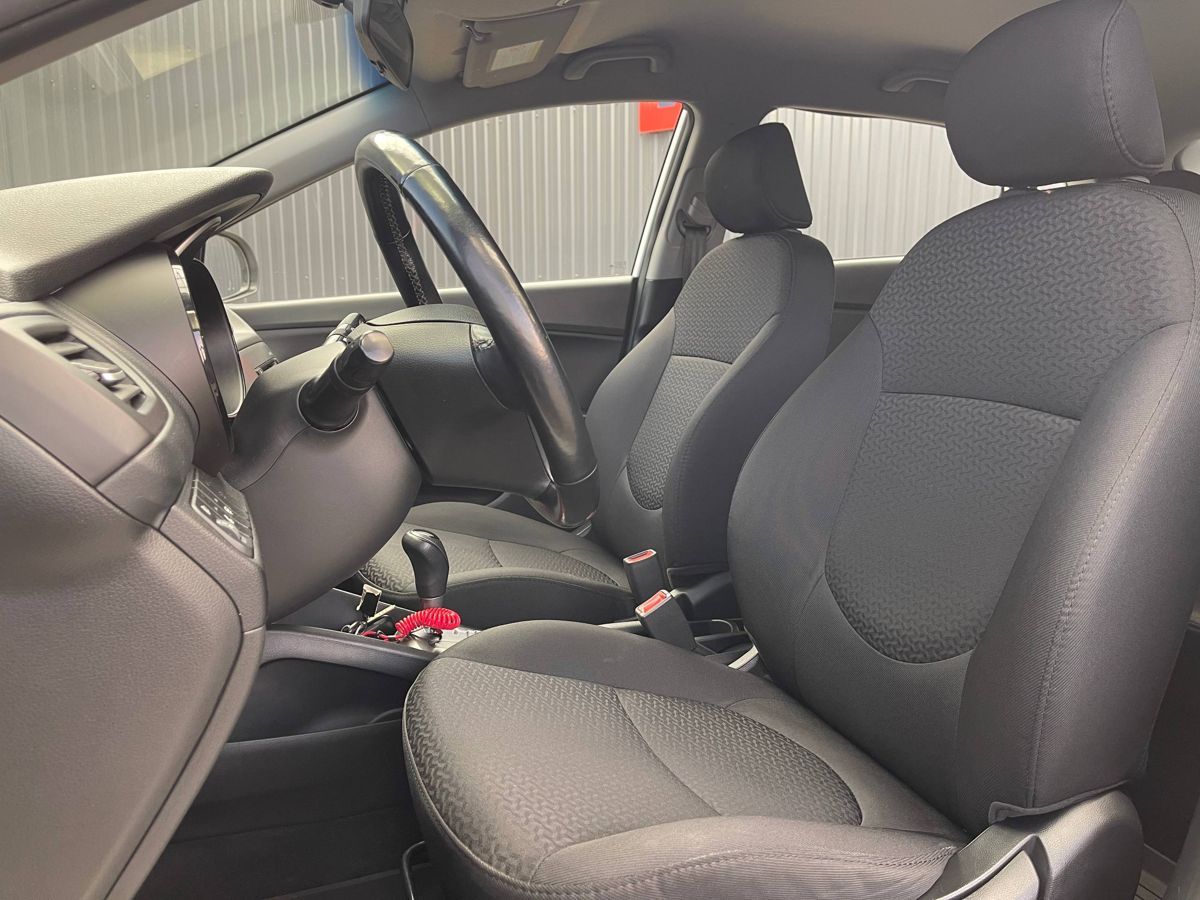 Kia Rio, фотография 15