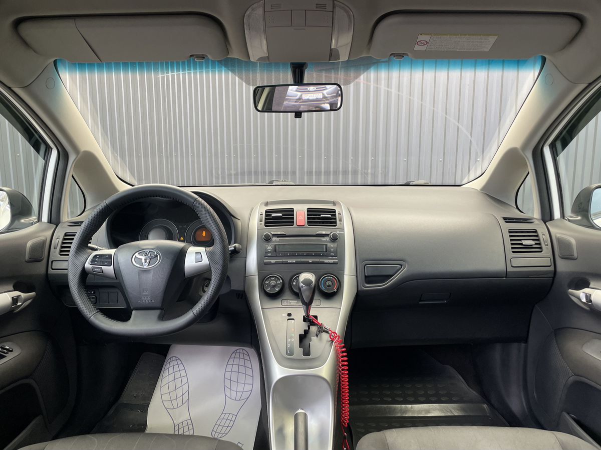 Toyota Auris, фотография 6