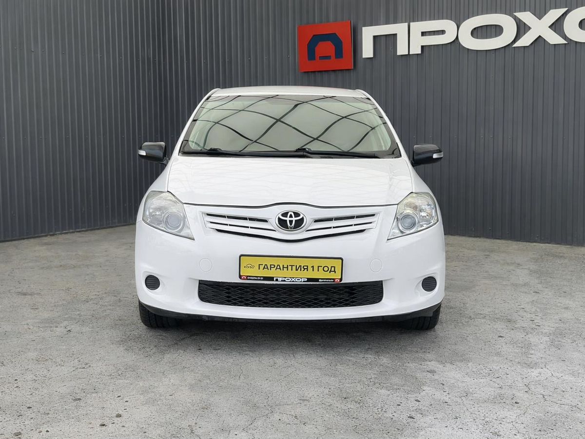 Toyota Auris, фотография 2