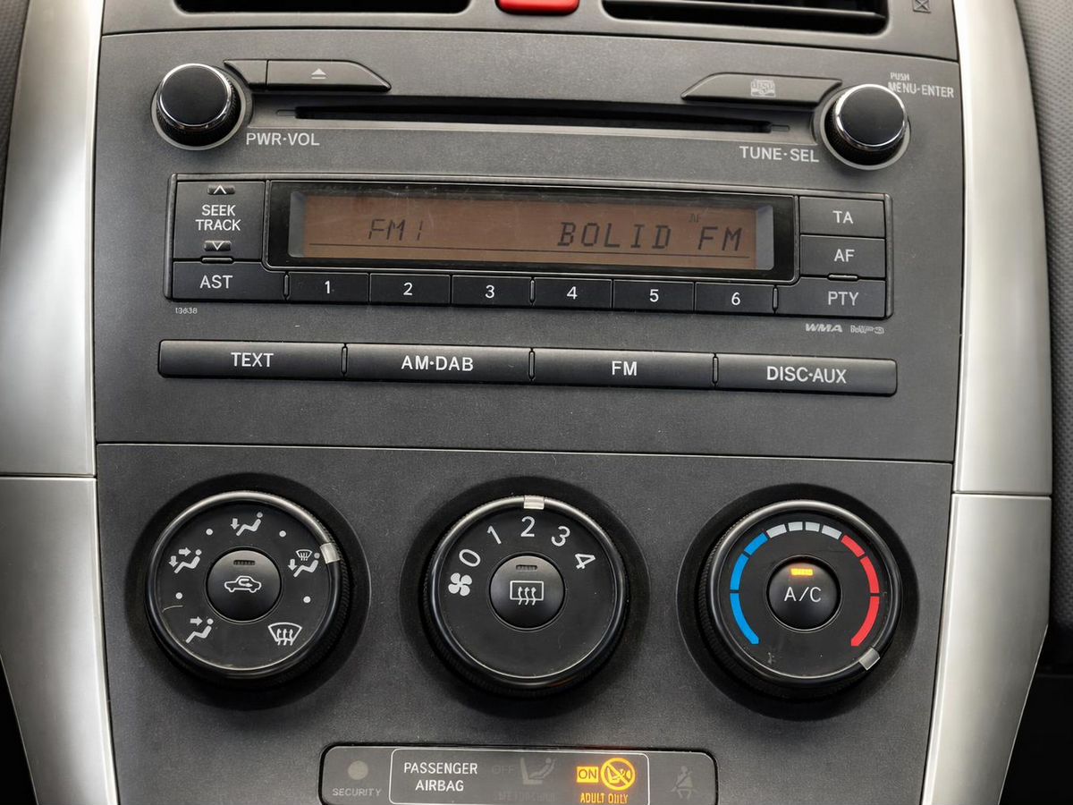 Toyota Auris, фотография 11