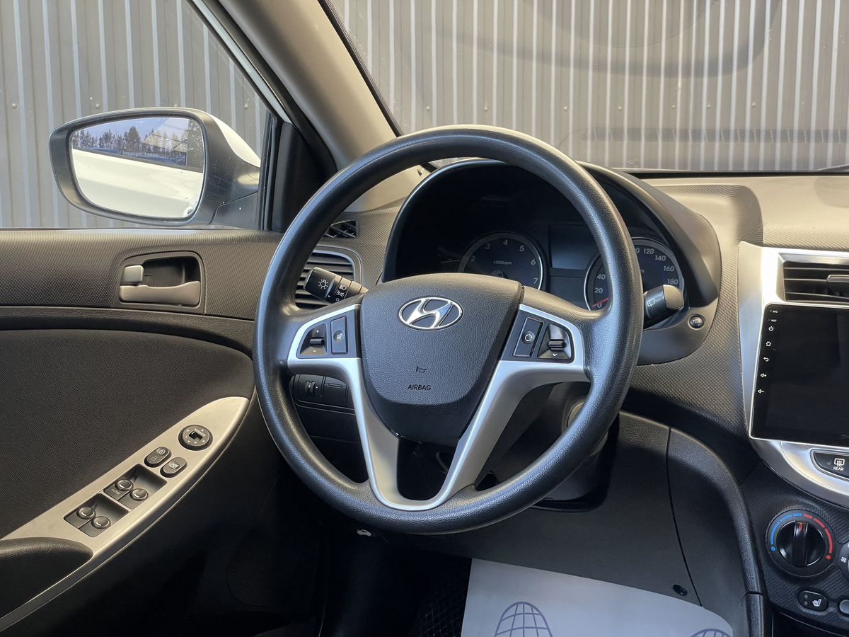 Hyundai Solaris, фотография 12