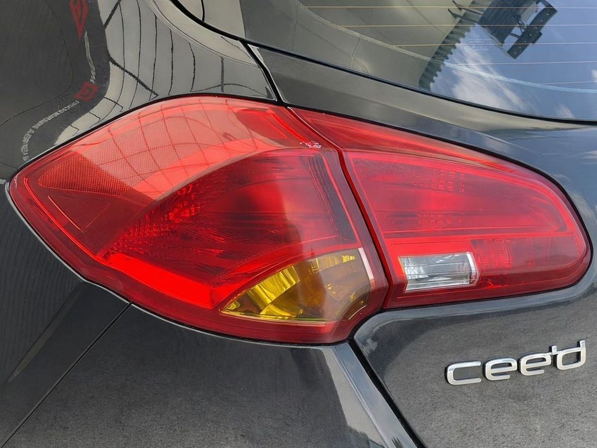 Kia CEED, фотография 27