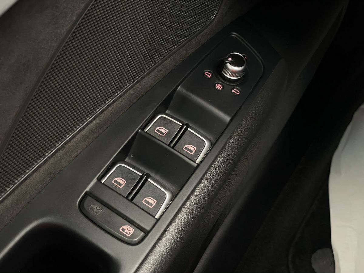 Audi A8, фотография 18