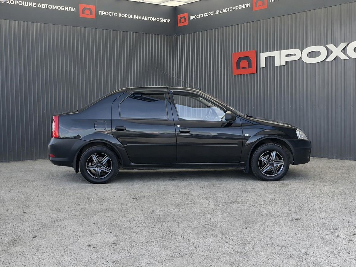 Renault Logan, фотография 23