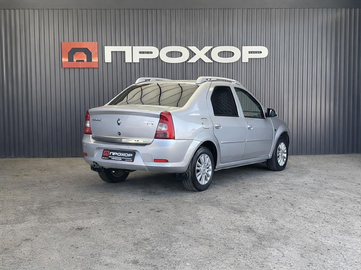 Renault Logan, фотография 21
