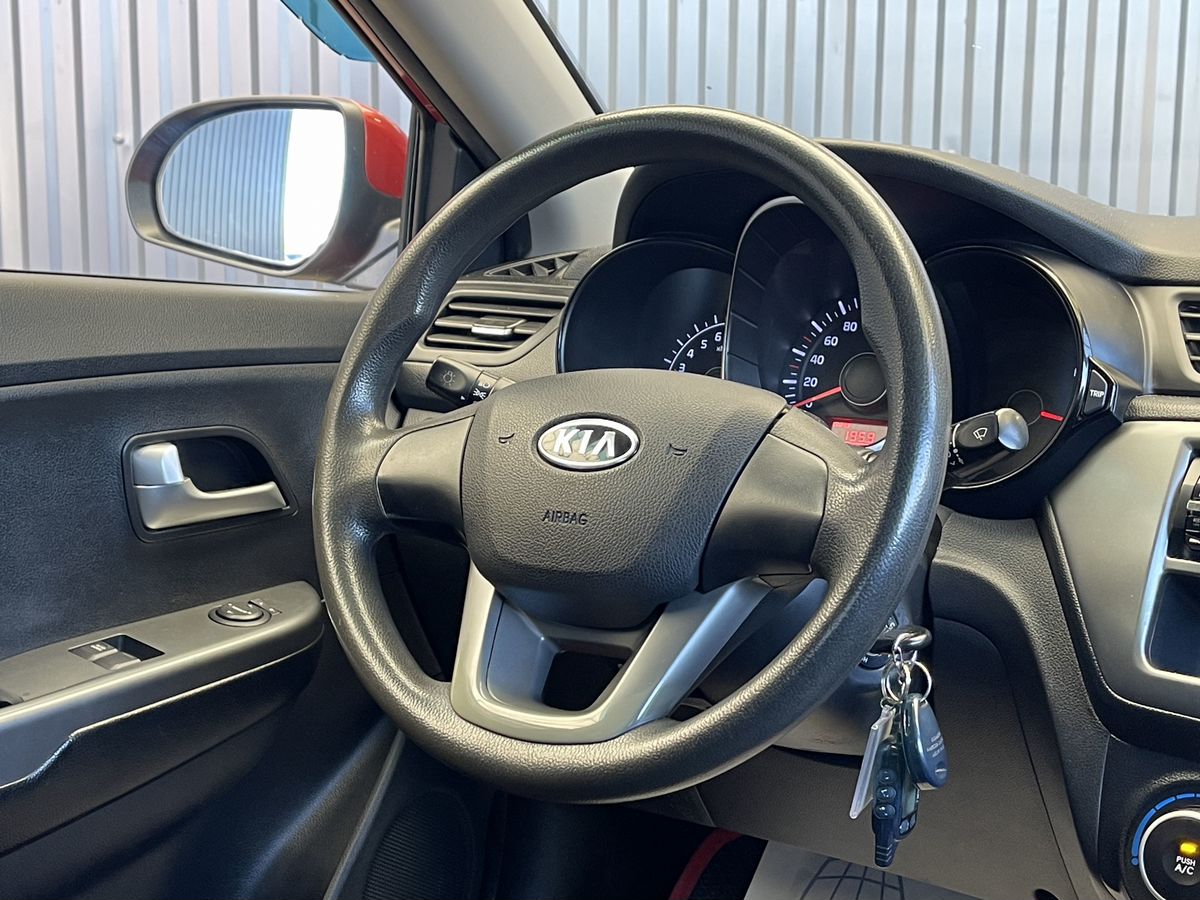 Kia Rio, фотография 10