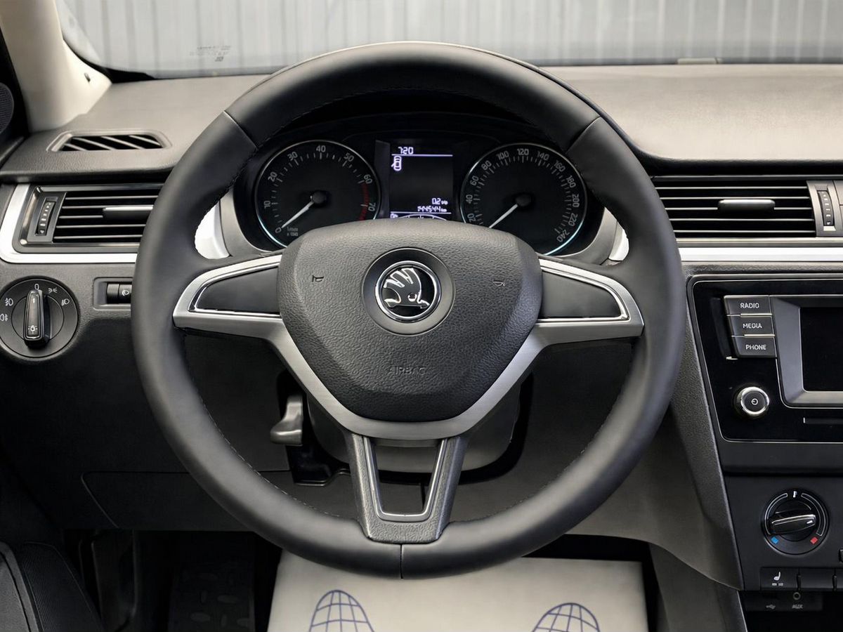 Skoda Rapid, фотография 8