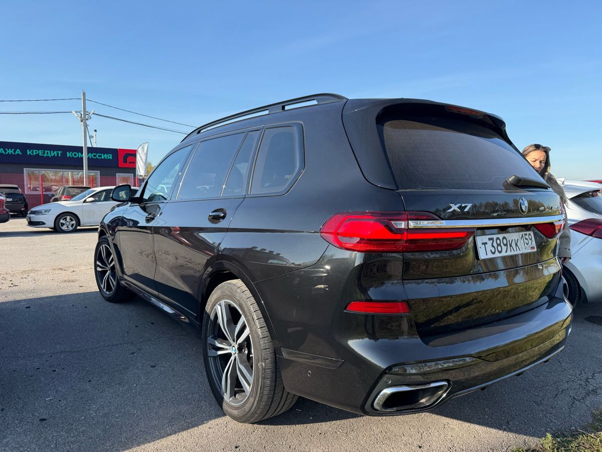 BMW X7, фотография 2