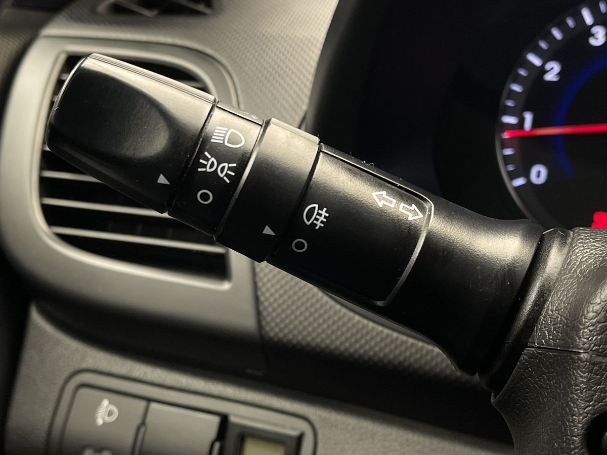 Hyundai Solaris, фотография 8