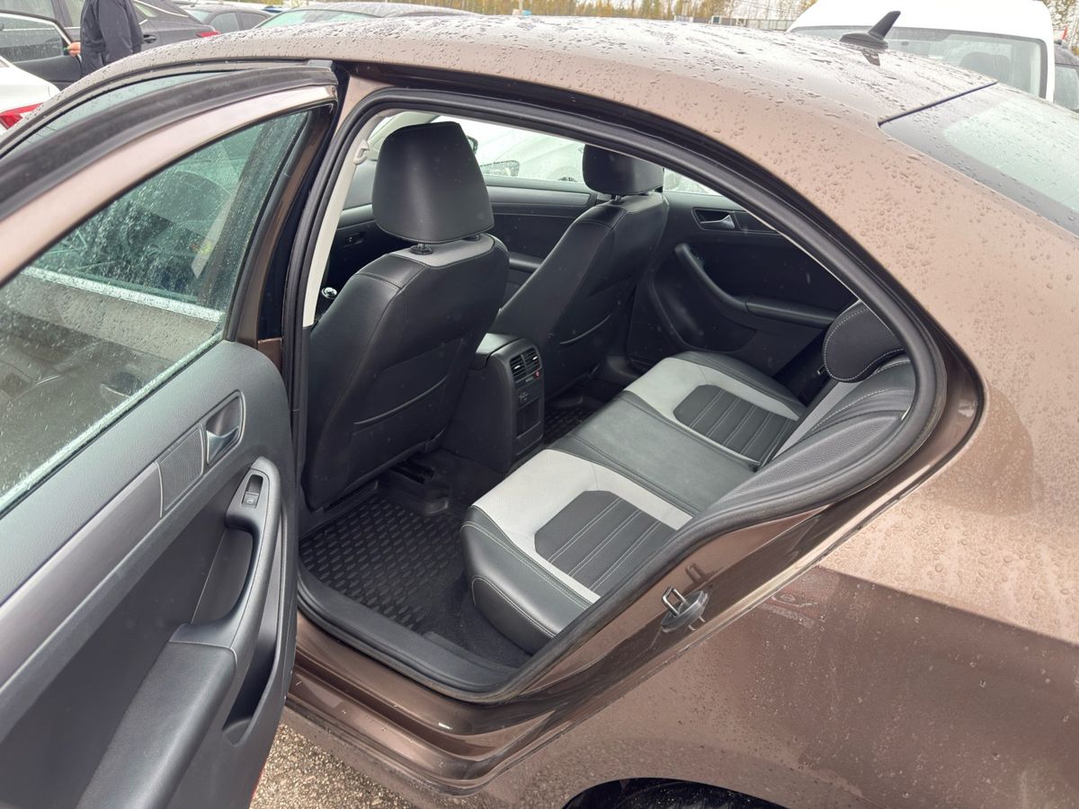 Volkswagen Jetta, фотография 6