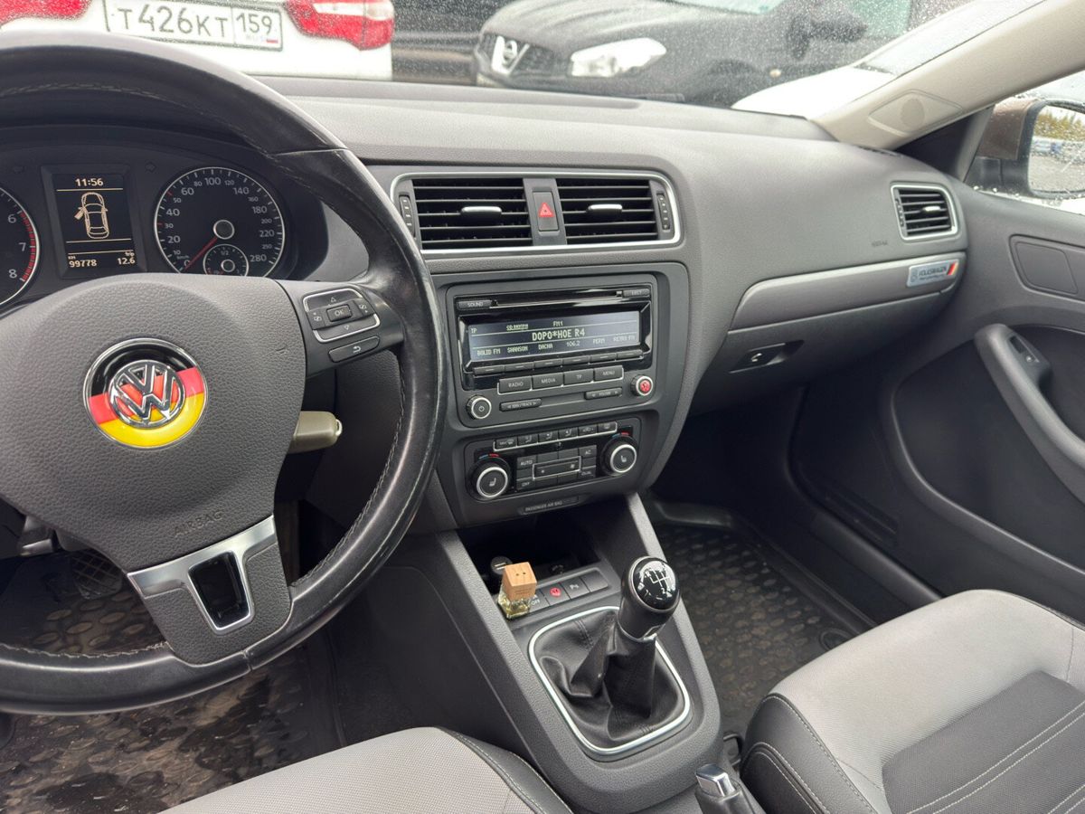 Volkswagen Jetta, фотография 9