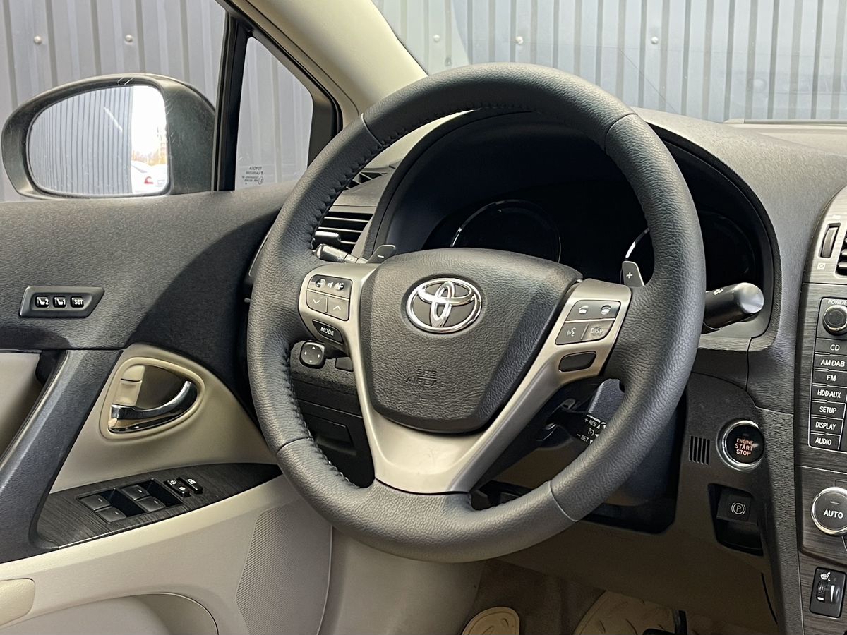 Toyota Avensis, фотография 12