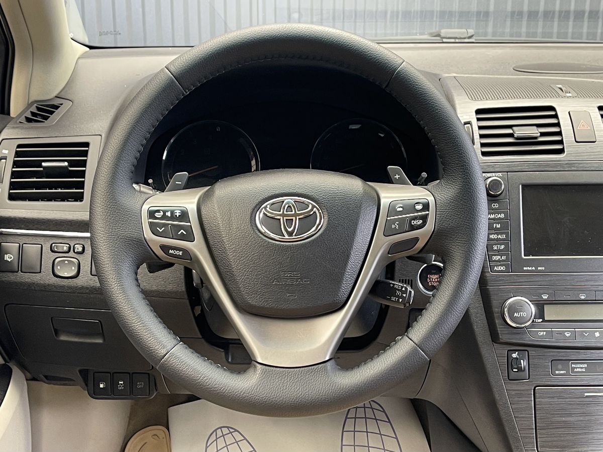 Toyota Avensis, фотография 11
