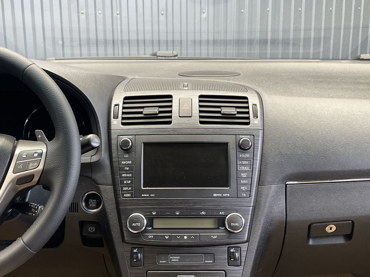 Toyota Avensis, фотография 13