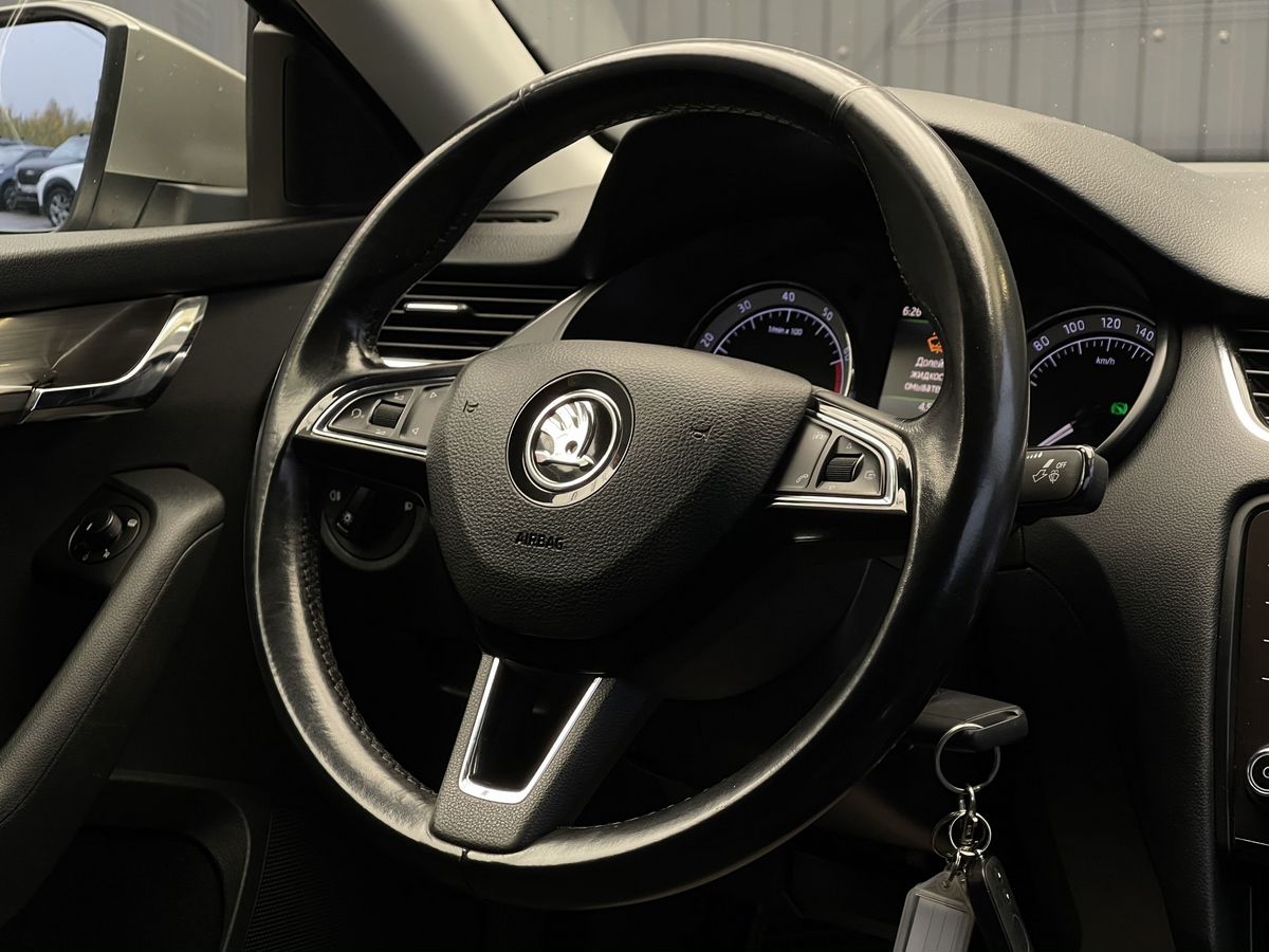 Skoda Octavia, фотография 12