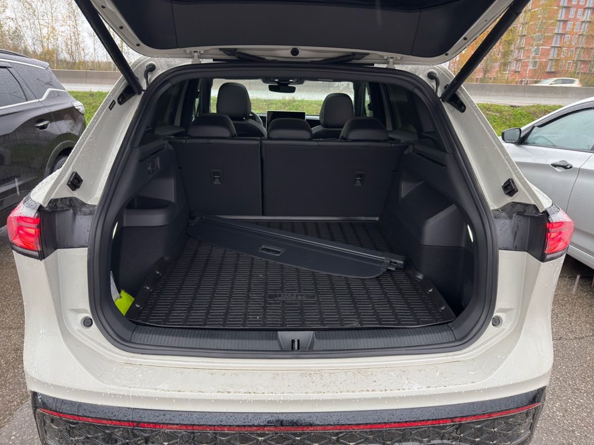 Volkswagen Tiguan, фотография 5