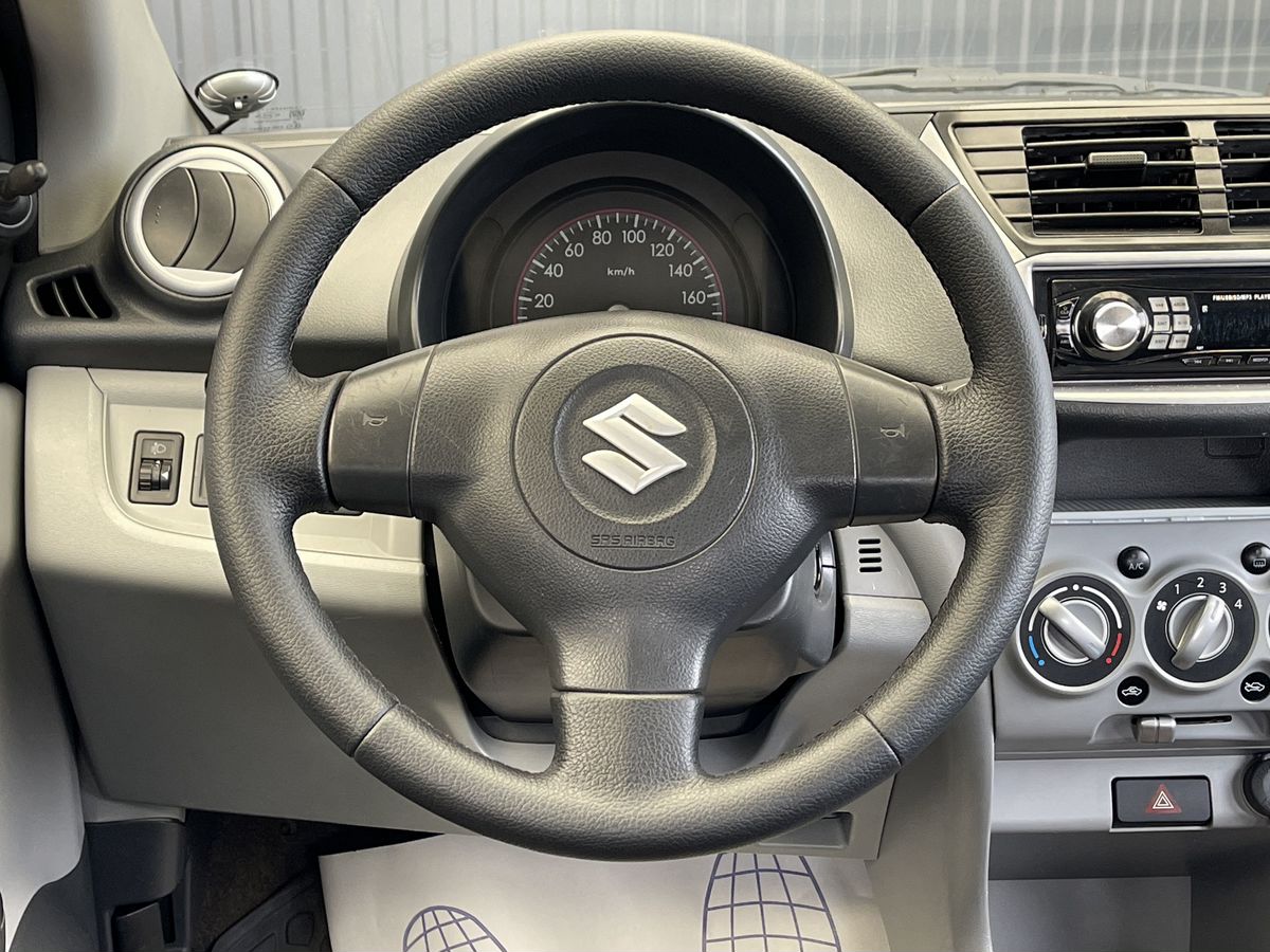 Suzuki ALTO, фотография 9