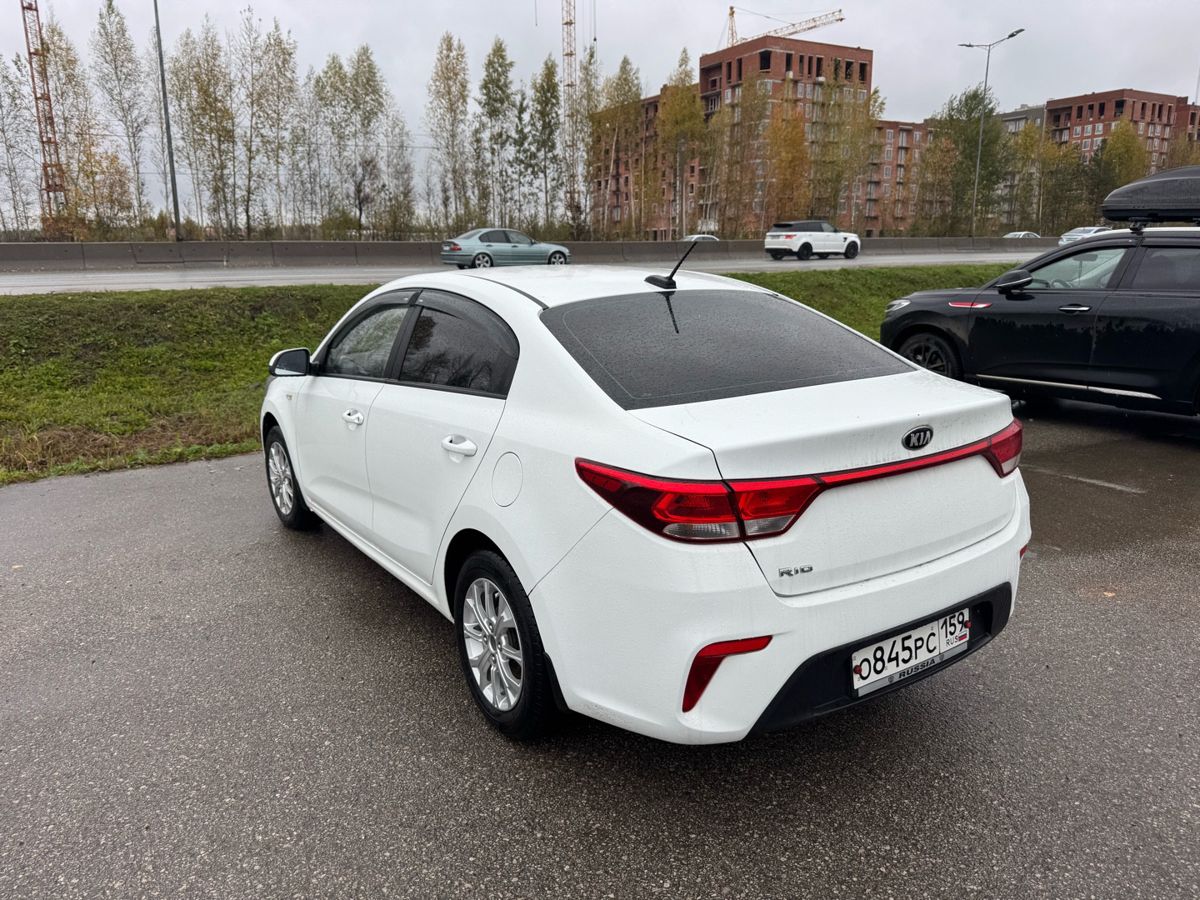 Kia Rio, фотография 2