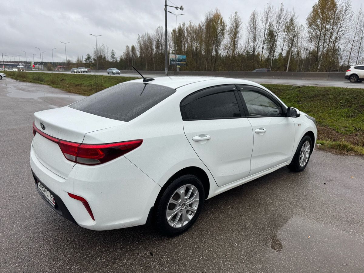 Kia Rio, фотография 10