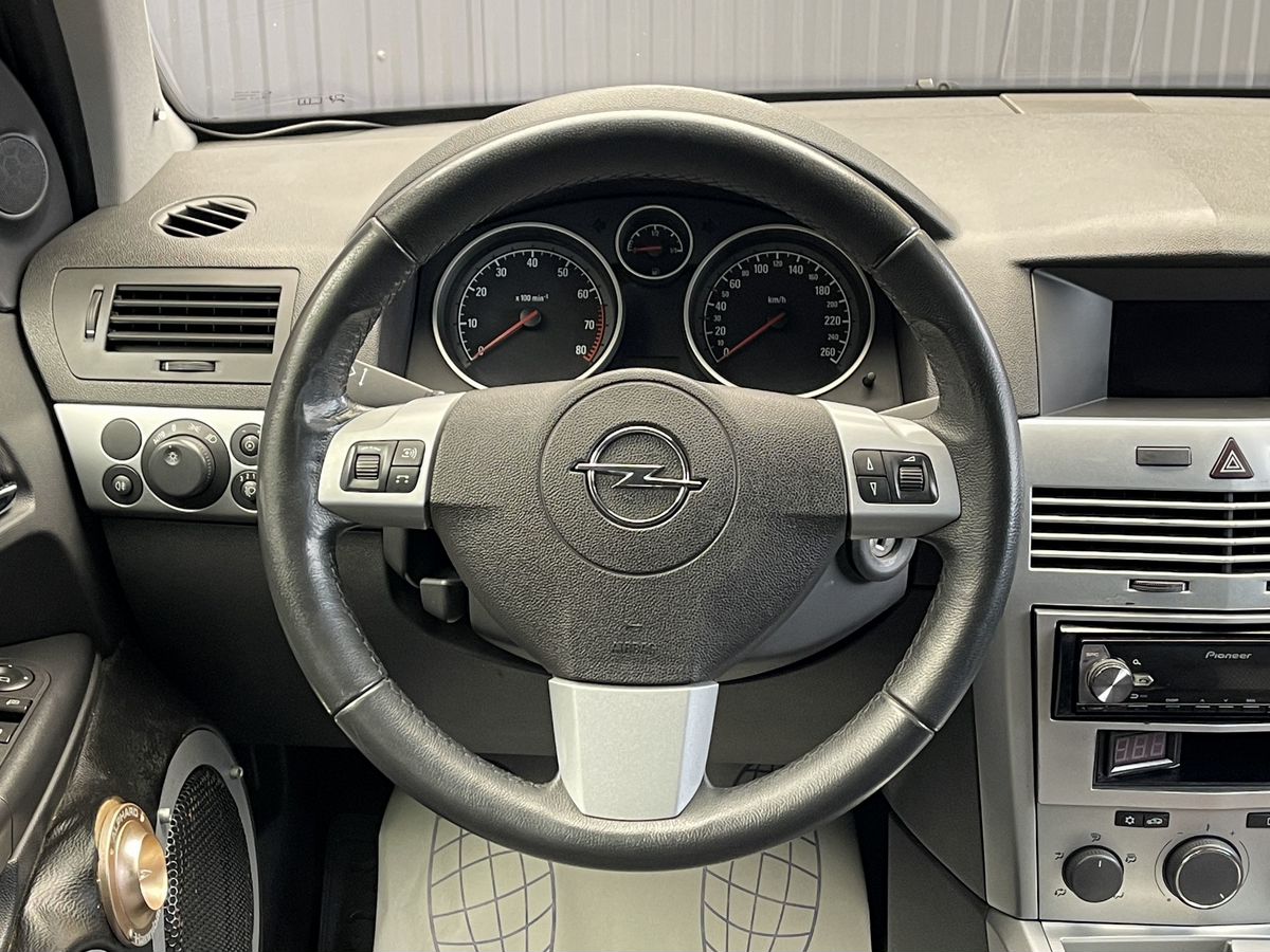 Opel Astra, фотография 7
