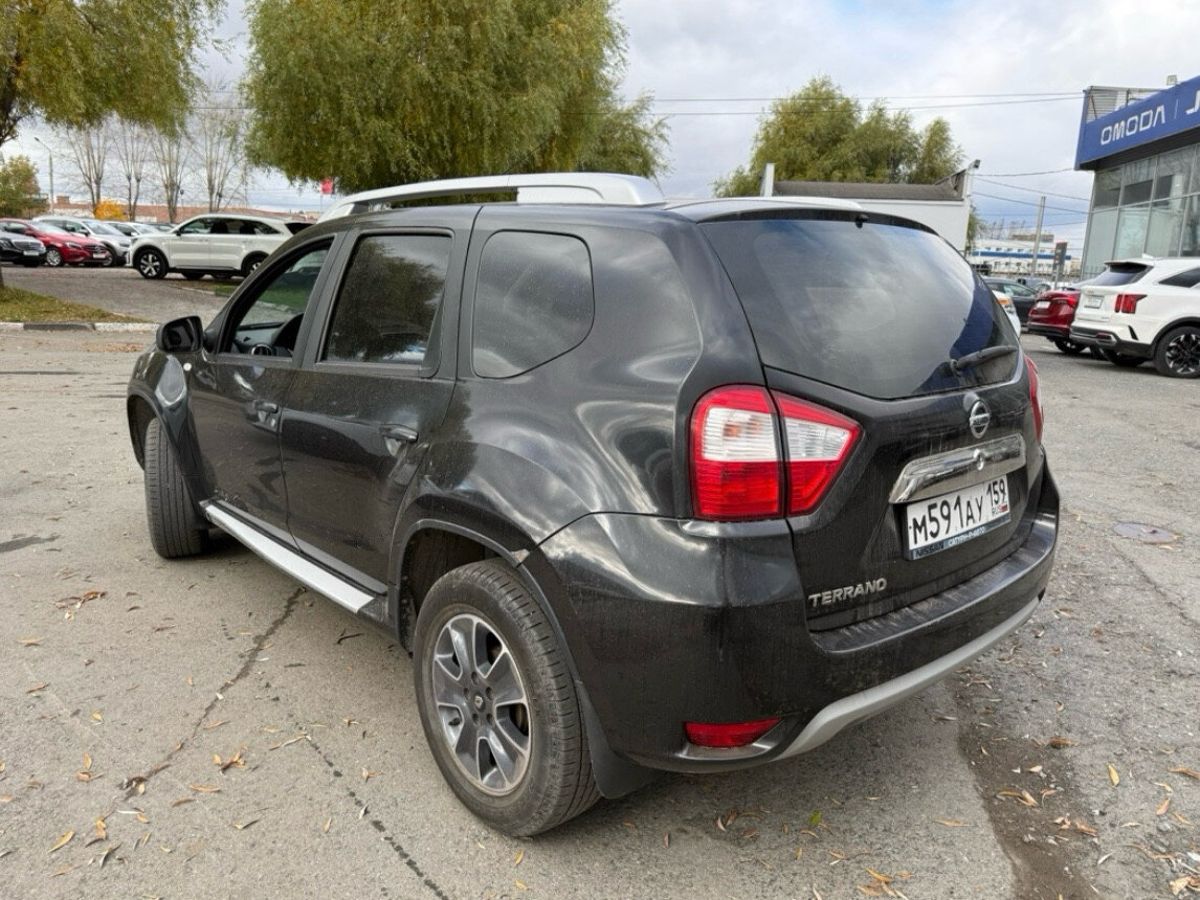 Nissan Terrano, фотография 3