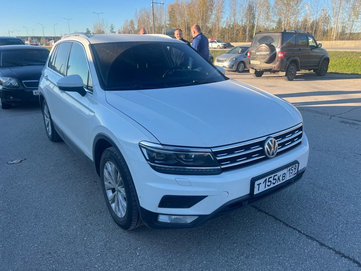 Volkswagen Tiguan, фотография 2