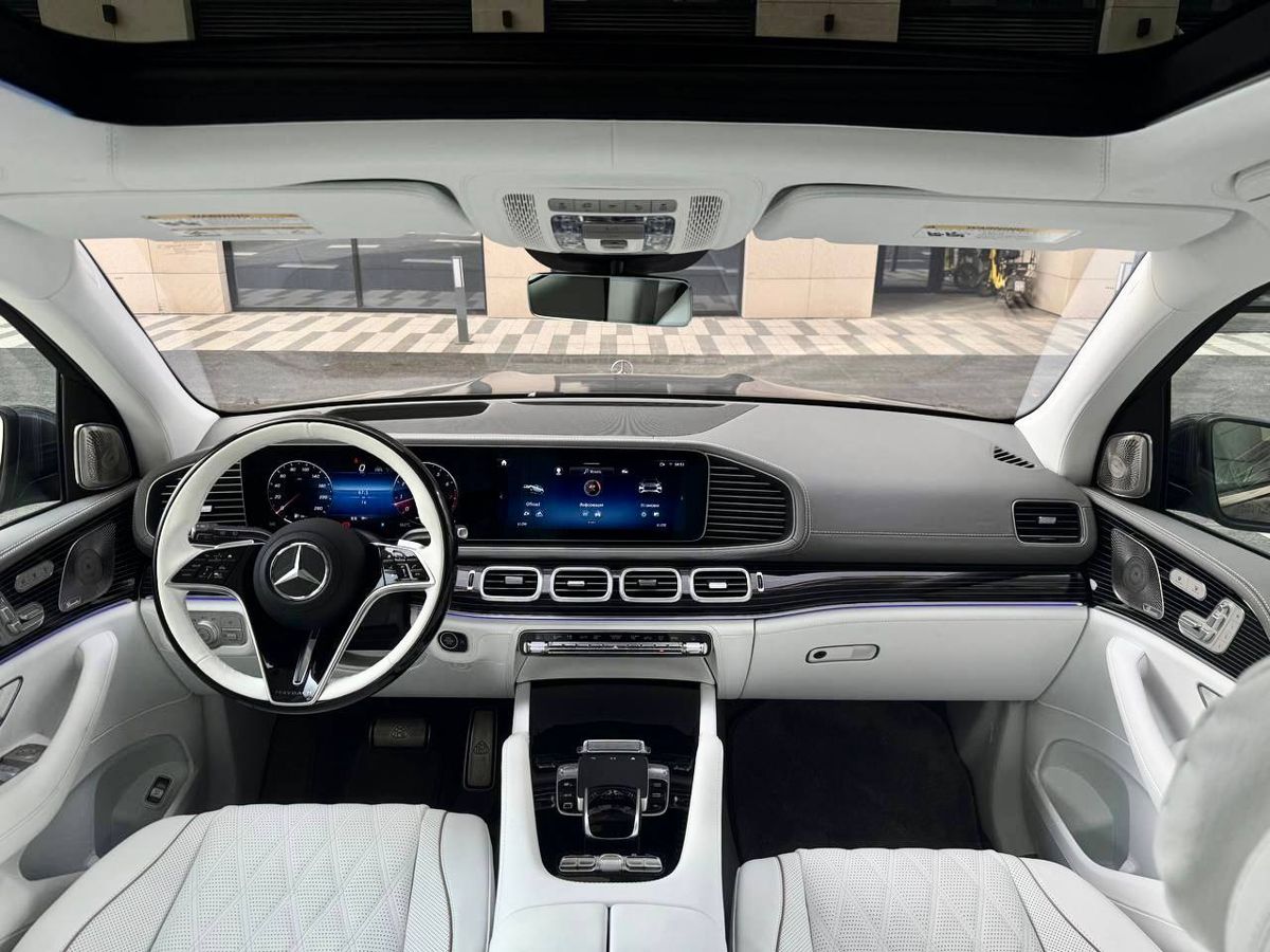Дополнительное фото Mercedes-Benz Maybach GLS, 2025, Серый, 70 км