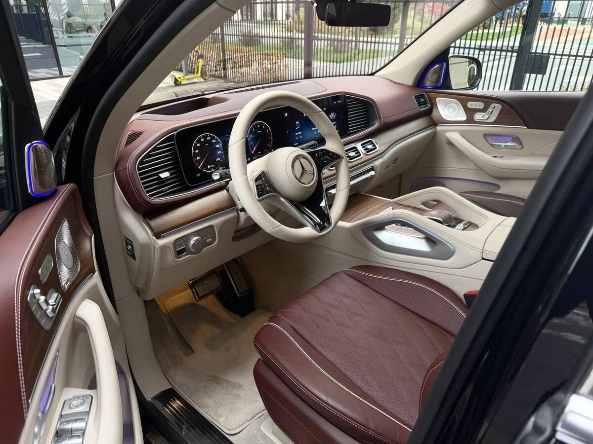 Дополнительное фото Mercedes-Benz Maybach GLS, 2026, Черный, 61 км
