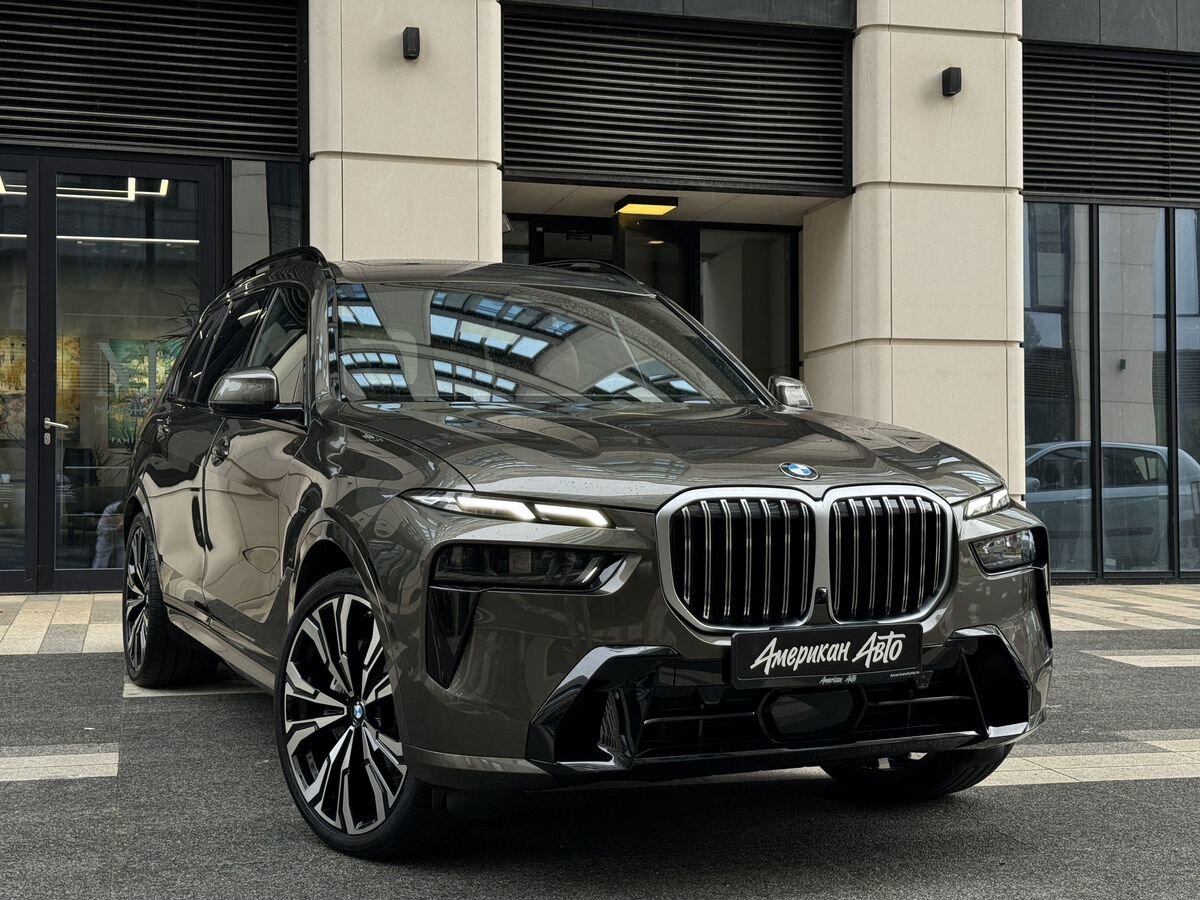 Фото BMW X7, 2023, Зеленый, 35688 км